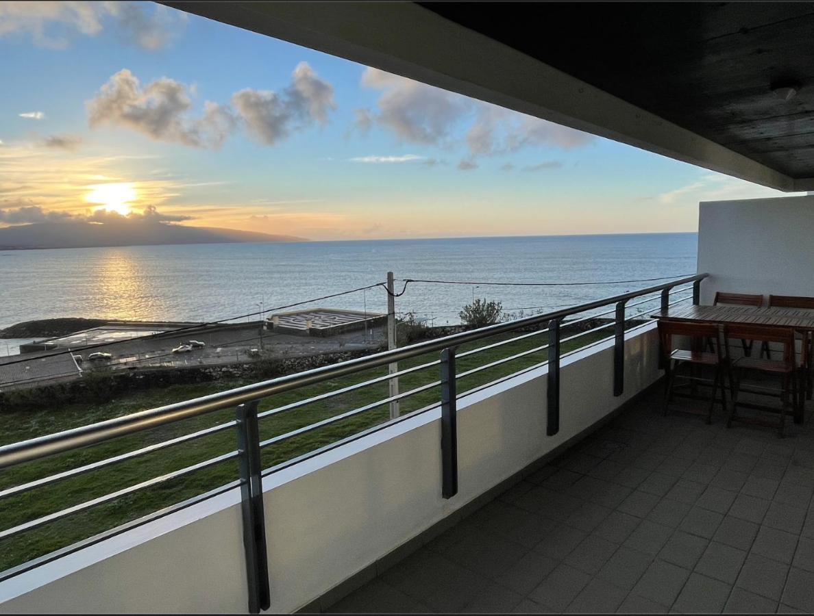 Azorean Sunset Loft ฮิเบย์รา กรันเจ ภายนอก รูปภาพ